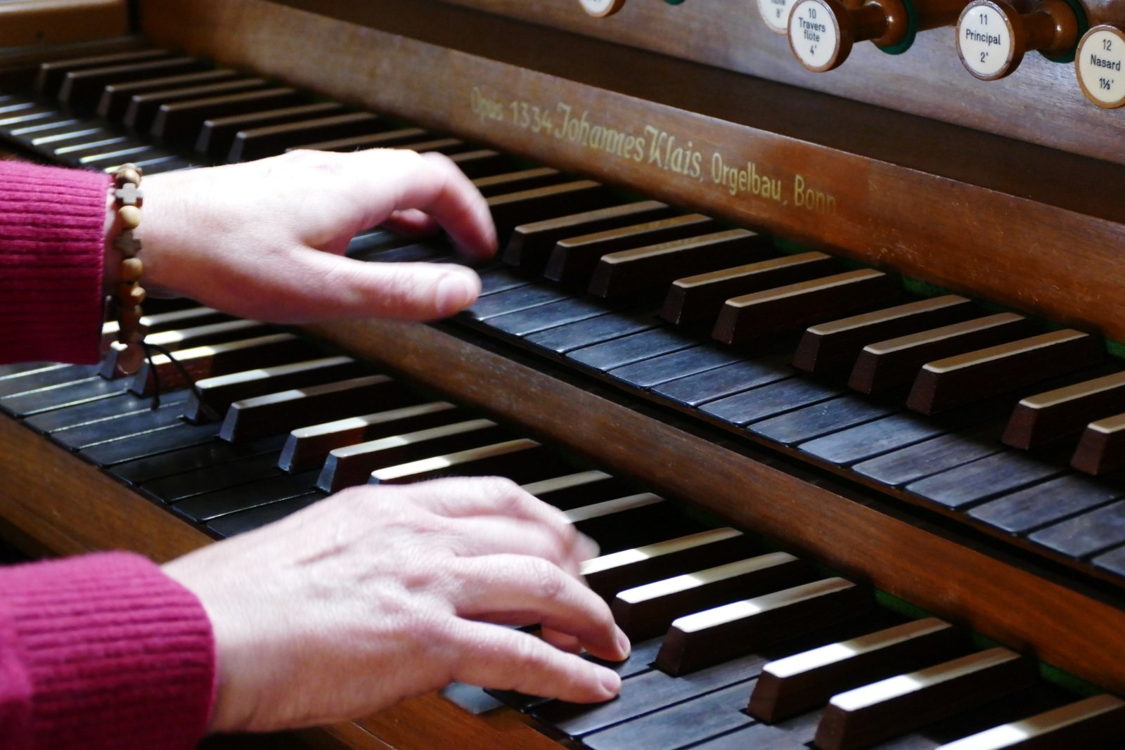 Kirchenmusik_Orgel_Be_Hände_quer_Renate Pütz (c) Renate Pütz