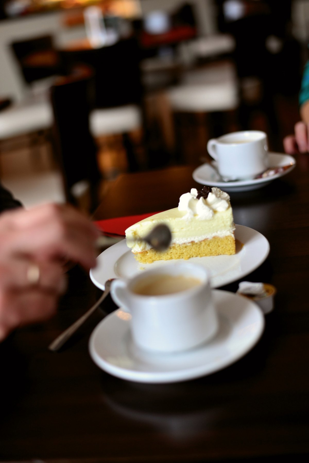 Kaffeetasse_Kuchen (c) B. Blum